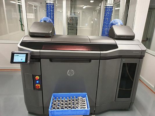 Stampante 3D per la produzione delle nuove valvole