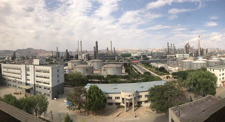 Impianto petrolchimico a Lanzhou (Cina)