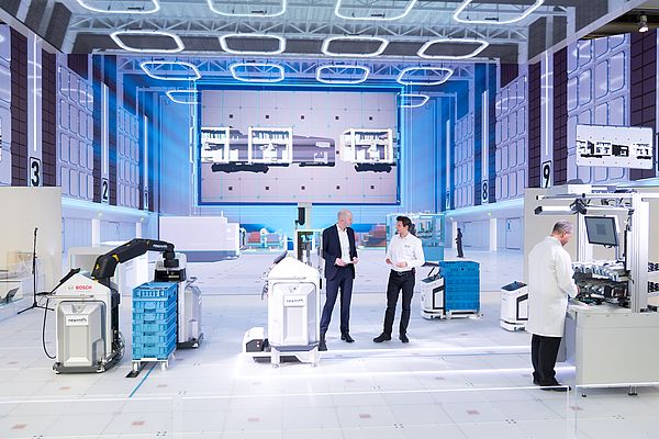 Attraverso la Energy Platform di Bosch, collegando una macchina alla piattaforma, è possibile tracciarne, analizzarne e controllarne il consumo energetico