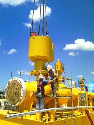 Large subsea actuator