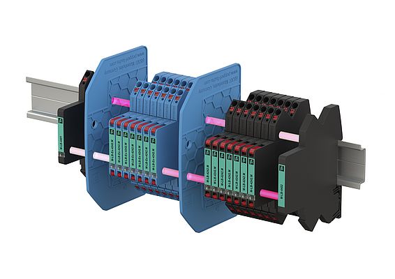 Two components of the fault status module (each external) monitor the status of the protection modules. Here, there are two blocks for intrinsically safe circuits and signals from/to the safe area