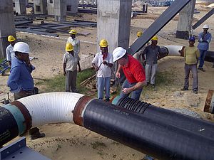 Demagnetizing Oil Pipelines in Situ