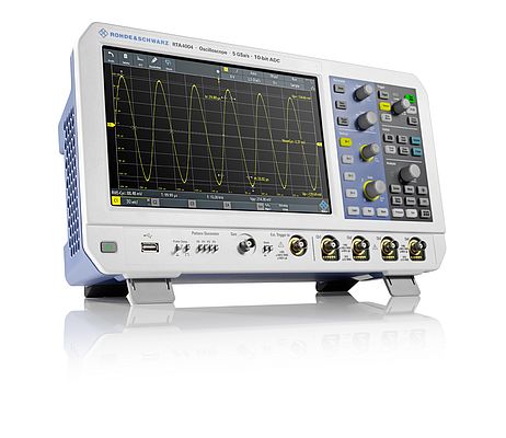 The R&S RTA4000 includes 10-bit ADC and is ideal for analyzing serial protocols with its acquisition memory depth up to 1 Gsample