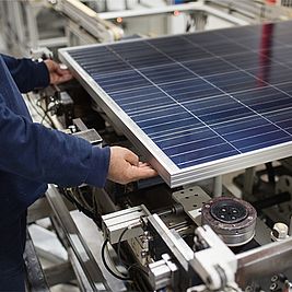 Solarpaq Trackers for the Manufacturing of Solar Panels
