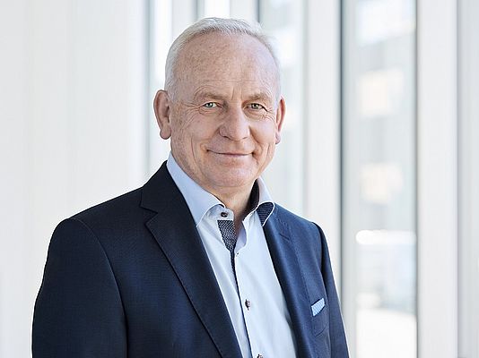 Dr Manfred Jagiella is retiring after 17 years as managing director of Endress+Hauser Liquid Analysis