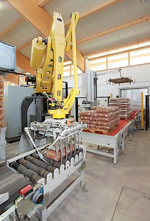 Robotic Palletiser for Manufacturer of Individual Gypsum Products