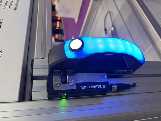 Une solution de sécurité machines complète : l’ensemble DHS + BDF40 + AZM40 de Schmersal