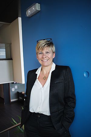 Cathie Vix-Guterl médaille de l'innovation 2016 du CNRS