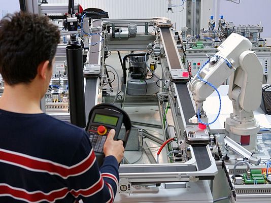 IA industrielle, SCADA et MES: comment conjuguer intelligence embarquée et connaissance du terrain ?