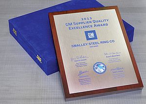 Smalley reçoit le Prix de l'excellence GM