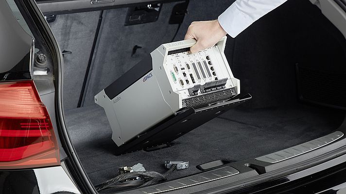 La SCALEXIO AutoBox vous offre un haut niveau de fiabilité et une facilité d’utilisation accompagnée d’une fonctionnalité élevée