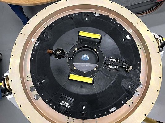Le vaisseau spatial Orion tire parti du nouveau matériau Antero 800NA de Stratasys pour construire une trappe d'accueil imprimée en 3D