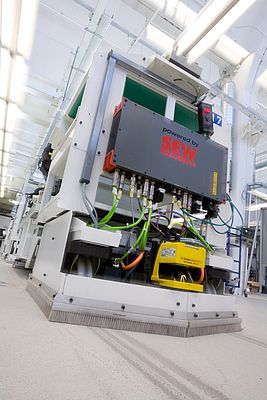 Les véhicules de transport autonomes sans conducteur de Volkswagen sont équipés de scanners laser de sécurité de Leuze electronic.
