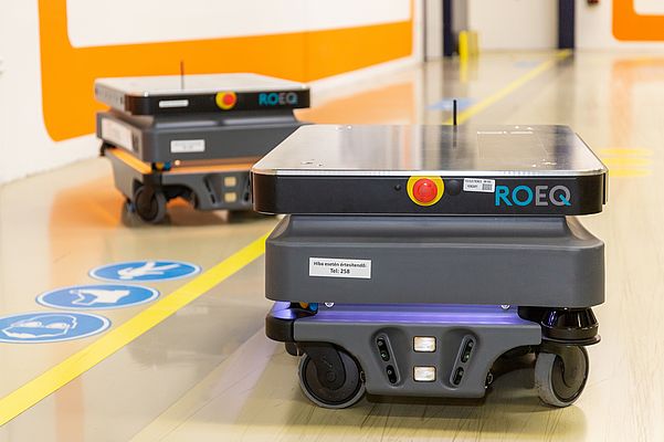 Automatisation de la logistique d’un site de production de composants électroniques grâce à des robots mobiles
