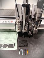 Découpe numérique multi-outils industrielle