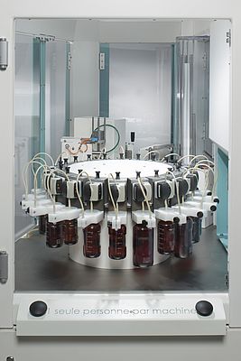 Noodis a choisi les têtes de pompes 114 OEM de Watson Marlow pour leur dosage précis et reproductible et leur facilité d’intégration ; chaque automate intègre 20 têtes.
