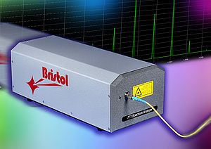 Analyseur de spectre haute résolution série 711 de Bristol Instruments