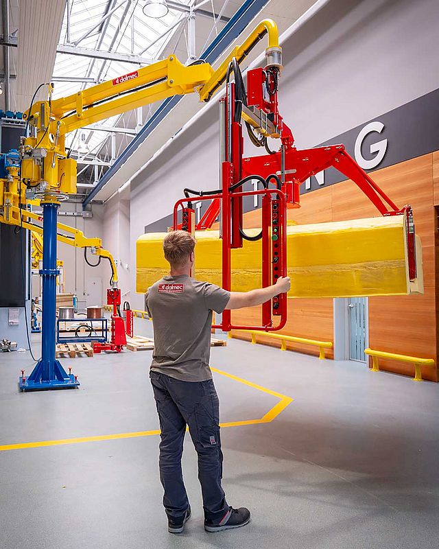 Manipulateur pour blocs polyuréthane