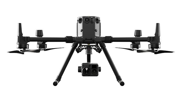 Le drone présente l’avantage de pouvoir emporter tous types de capteurs permettant de révéler ce que l’œil ne voit pas.
