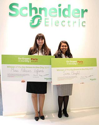 Suma Elengikal et María Consuelo Palacios Lafuente, lauréates du prix Go Green in the City 2011.