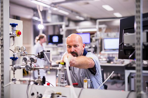 Régulation de pression dans les bancs d’essai développé par BRONKHORST