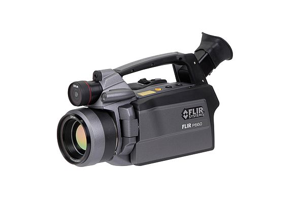 Le FLIR P660 offre une résolution d'image 640 x 480 et une sensibilité de 30 mK.