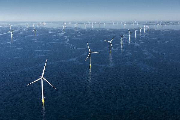 Hitachi Energy et Ørsted renforcent l’éolien offshore